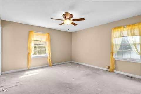 Bedroom - 200 Edgewater Dr, Broadway, NC 27505 photo 1 of 10