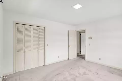 Bedroom - 200 Edgewater Dr, Broadway, NC 27505 photo 8 of 10