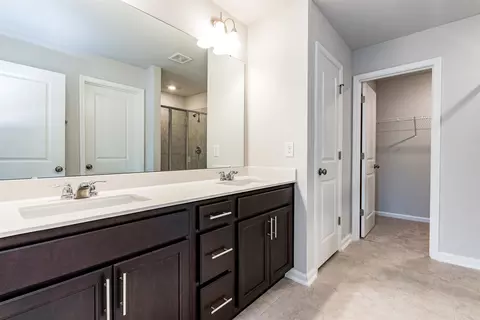 Bath - 1237 Pate Farm Ln, Durham, NC 27703 photo 2 of 3