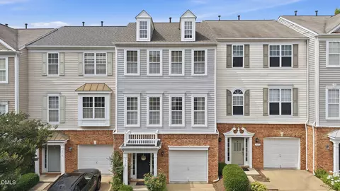 5408 Bayside Ct, Raleigh, NC 27613