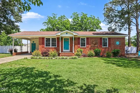 103 Weldon Dr, Dudley, NC 28333
