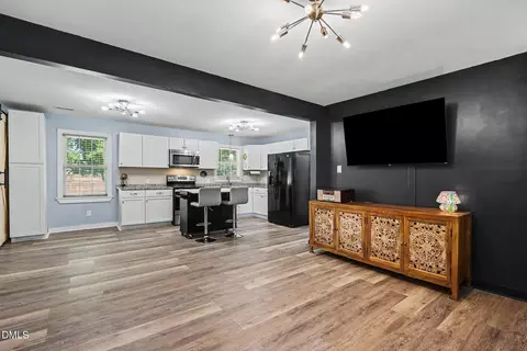 Entry Way - 103 Weldon Dr, Dudley, NC 28333 photo 1 of 2