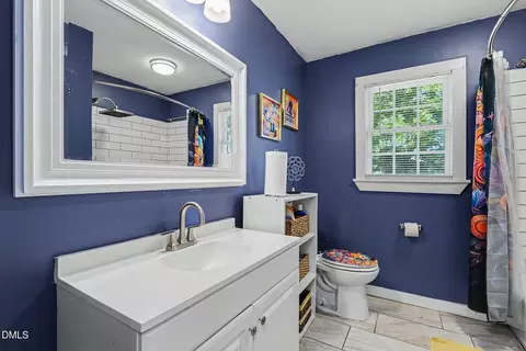 Bath - 103 Weldon Dr, Dudley, NC 28333 photo 2 of 2