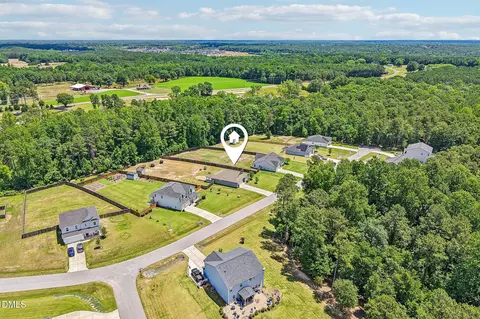 121 Rawls Mdw, Fuquay Varina, NC 27526