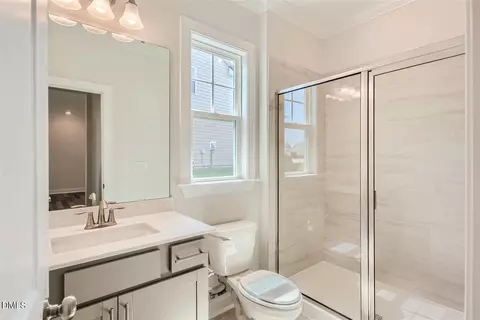 Bath - 424 Cedar Barn Ln, Garner, NC 27529 photo 1 of 3