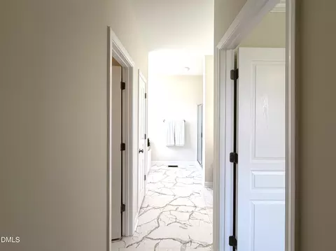 Entry Way - 175 Watersedge Ln, Smithfield, NC 27577 photo 3 of 3