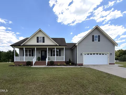 175 Watersedge Ln, Smithfield, NC 27577