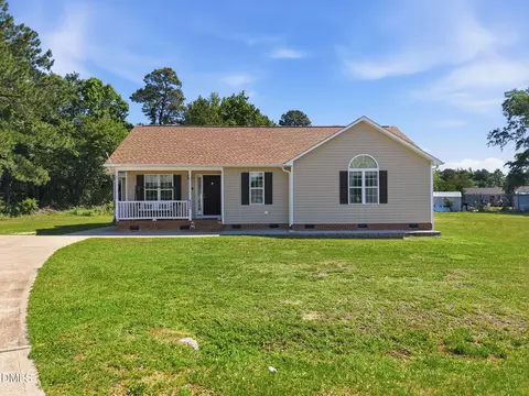6821 Flying Eagle Ct, Wendell, NC 27591
