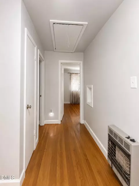 Entry Way - 1309 Hamlin Rd, Durham, NC 27704 photo 2 of 2