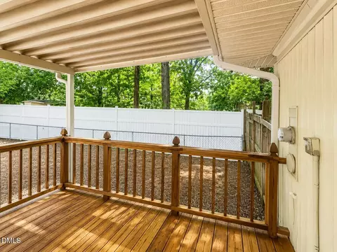Exterior - 1309 Hamlin Rd, Durham, NC 27704 photo 2 of 4
