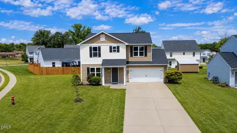 102 Gideon Pl, Burlington, NC 27217