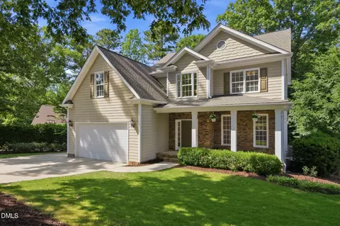 9512 Waterwood Ct, Raleigh, NC 27614