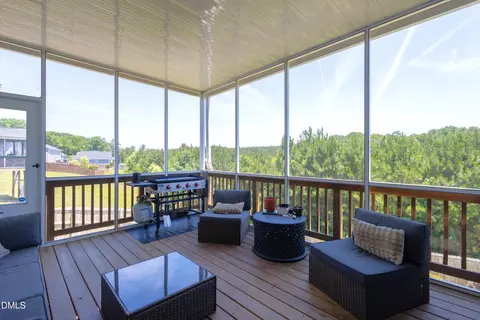116 Montasel Ct, Fuquay Varina, NC 27526