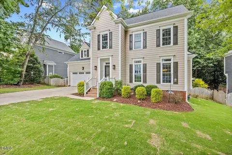 1809 Misty Hollow Ln, Apex, NC 27502
