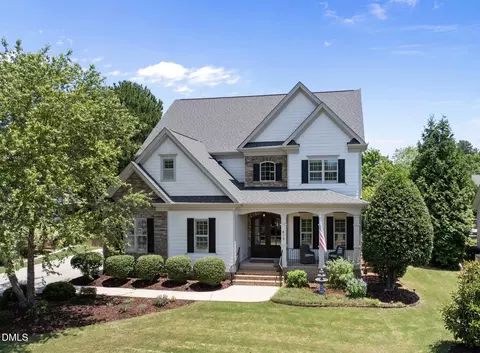 415 Hanson Walk Ln, Apex, NC 27539