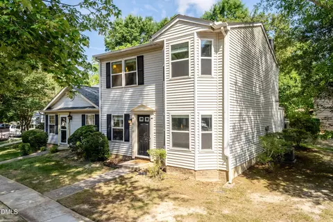 8170 Mcguire Dr, Raleigh, NC 27616