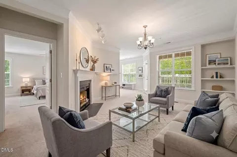 1423 Arborgate Cir, Chapel Hill, NC 27514