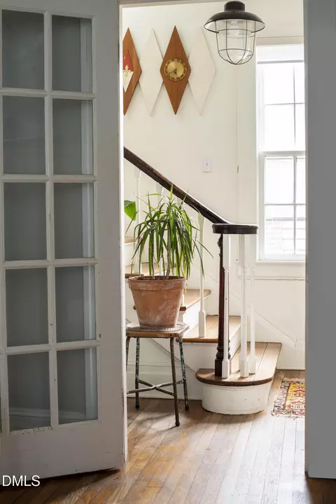 Entry Way - 321 W Trinity Ave, Durham, NC 27701 photo 2 of 4