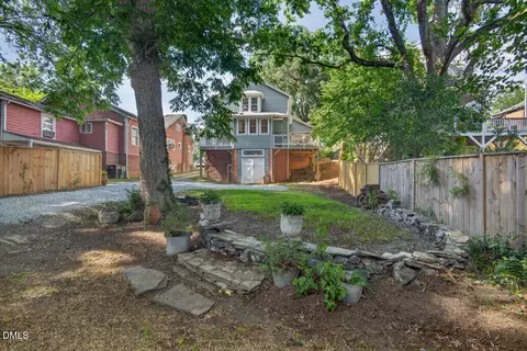 Exterior - 321 W Trinity Ave, Durham, NC 27701 photo 15 of 18
