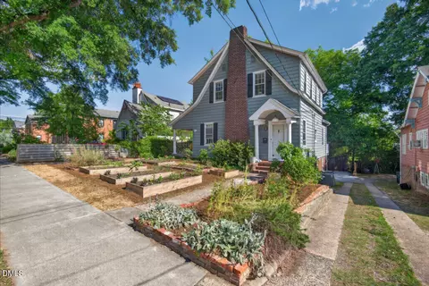 Exterior - 321 W Trinity Ave, Durham, NC 27701 photo 16 of 18