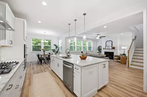 Kitchen - 1121 Manchaca Loop, Apex, NC 27539 photo 4 of 6