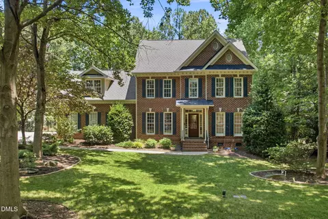 604 Crossway Ln, Holly Springs, NC 27540