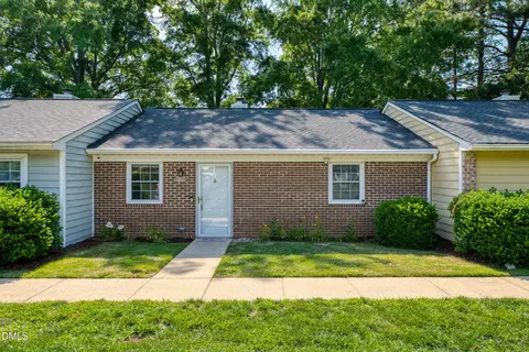 212 Kentucky Dr, Garner, NC 27529