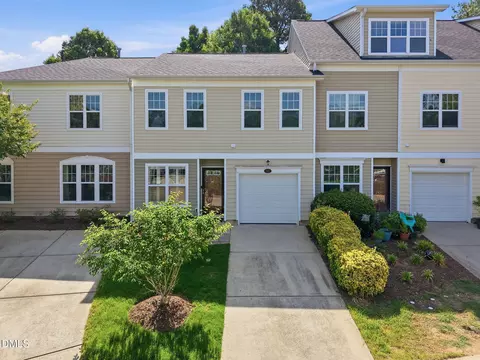 141 Deacon Ridge St, Wake Forest, NC 27587