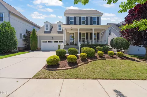 109 Mearleaf Pl, Holly Springs, NC 27540