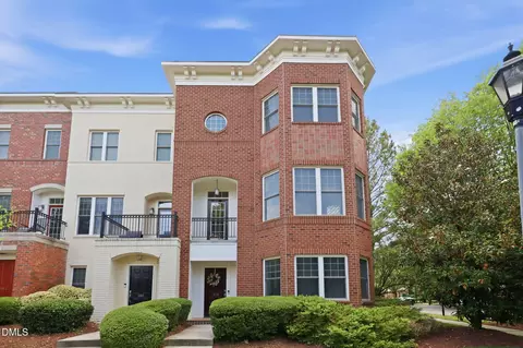 178 Finsbury St, Durham, NC 27703