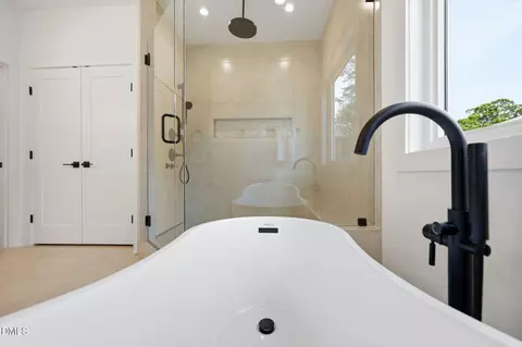 Bath - 509 Colleton Rd, Raleigh, NC 27610 photo 6 of 8