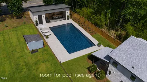 Exterior - 509 Colleton Rd, Raleigh, NC 27610 photo 12 of 14