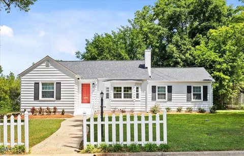 421 Ward St, Graham, NC 27253
