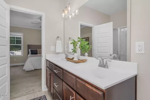 Bath - 810 Mulberry Rd, Spring Hope, NC 27882 photo 3 of 6