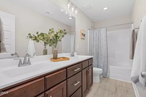 Bath - 810 Mulberry Rd, Spring Hope, NC 27882 photo 5 of 6