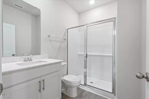 Bath - 1504 Hatteras Rd, Durham, NC 27703 photo 1 of 4