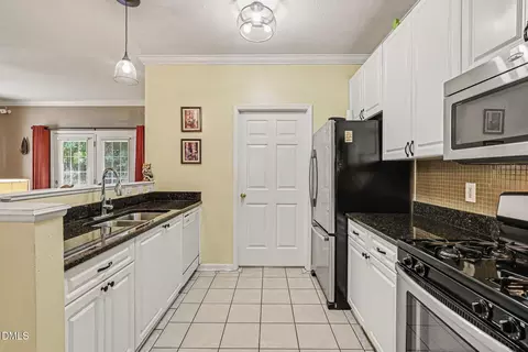 Kitchen - 239 Carroll St, Wake Forest, NC 27587 photo 4 of 4