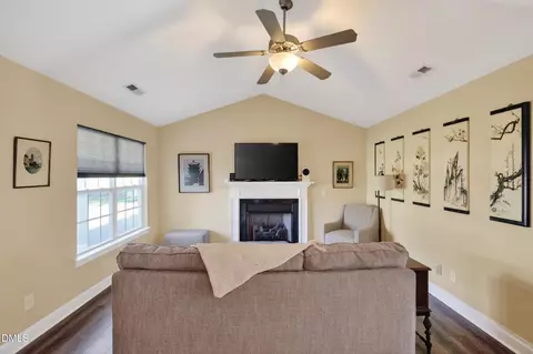 103 Dundee Pl, Stem, NC 27581 photo 8