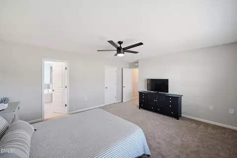 Bedroom - 636 Hiddenbrook Dr, Durham, NC 27703 photo 2 of 6