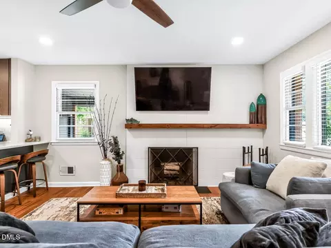 Living - 1102 Park Ave, Garner, NC 27529 photo 2 of 3
