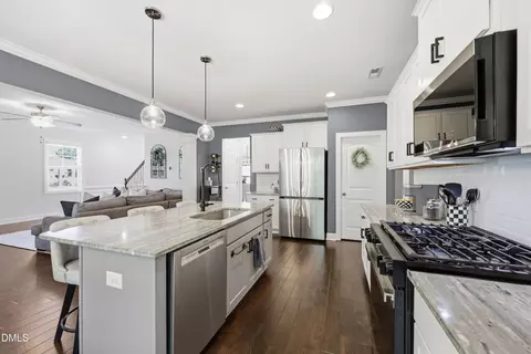 Kitchen - 244 Cherry Bark Loop, Clayton, NC 27527 photo 3 of 5