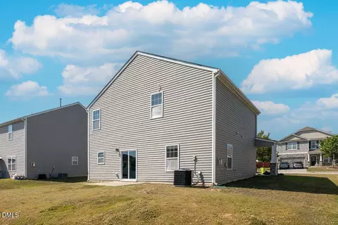 Exterior - 1237 Hawks Perch Way, Wendell, NC 27591 photo 4 of 4