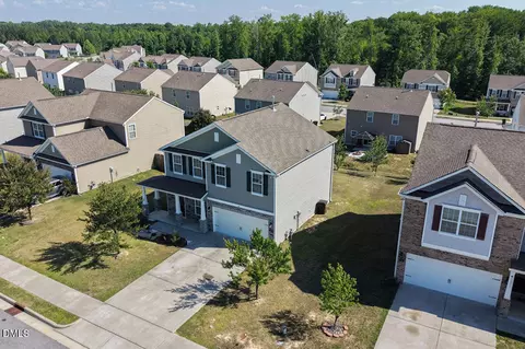 View/Area - 1237 Hawks Perch Way, Wendell, NC 27591 photo 3 of 5