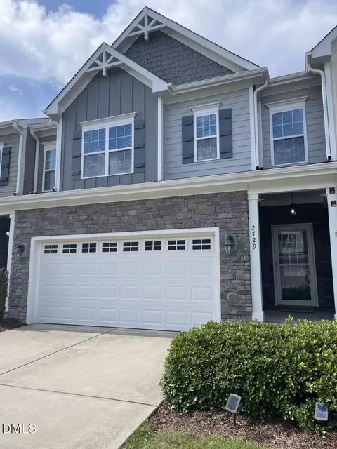 2729 Masonboro Ferry Dr, Apex, NC 27502