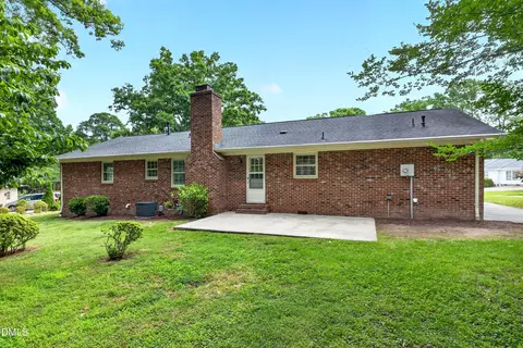 Exterior - 18 Dubarry Ct, Durham, NC 27705 photo 12 of 16