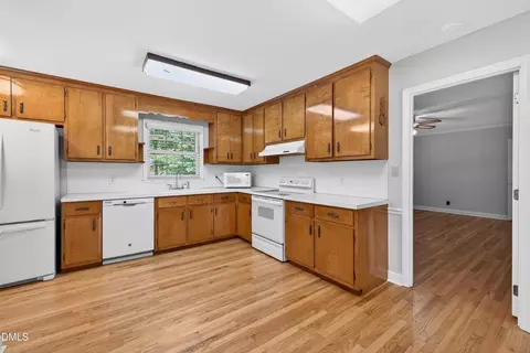Kitchen - 18 Dubarry Ct, Durham, NC 27705 photo 3 of 6