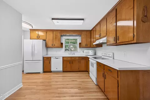 Kitchen - 18 Dubarry Ct, Durham, NC 27705 photo 2 of 6