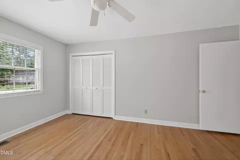 Bedroom - 18 Dubarry Ct, Durham, NC 27705 photo 4 of 8
