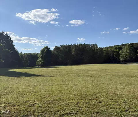 2520 Canter Dr, Hillsborough, NC 27278