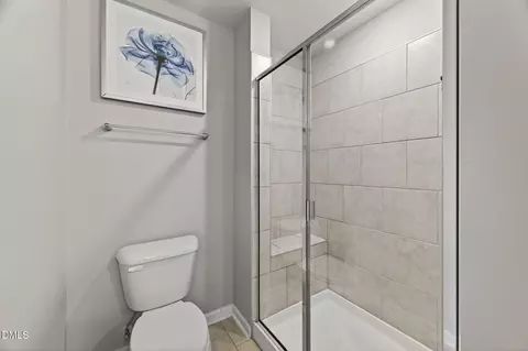 Bath - 1063 Shoreside Dr, Durham, NC 27713 photo 3 of 4